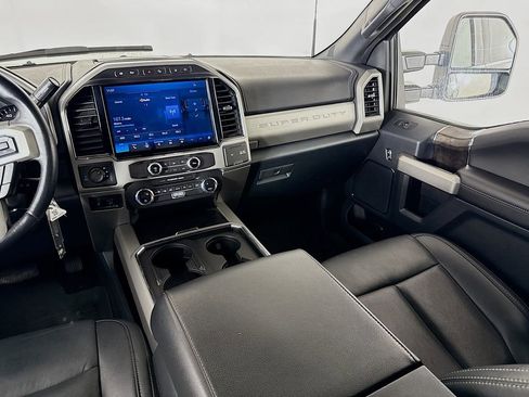 Used 2022 Ford F250 Lariat w/ Tremor Off-Road Package image 24
