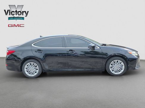 Used 2013 Lexus ES 350 w/ Luxury Pkg FWD image 19