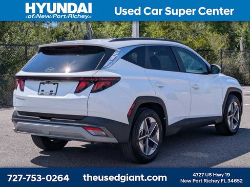 Used 2025 Hyundai Tucson SEL FWD image 5