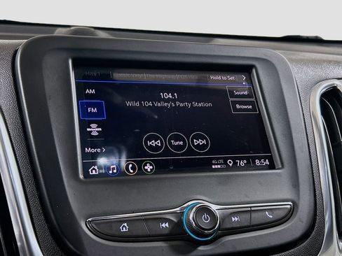Used 2024 Chevrolet Equinox LS w/ LS Convenience Package FWD image 12