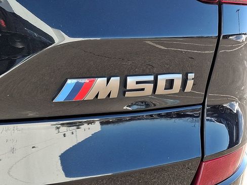 Used 2021 BMW X5 M50i w/ Executive Package image 31