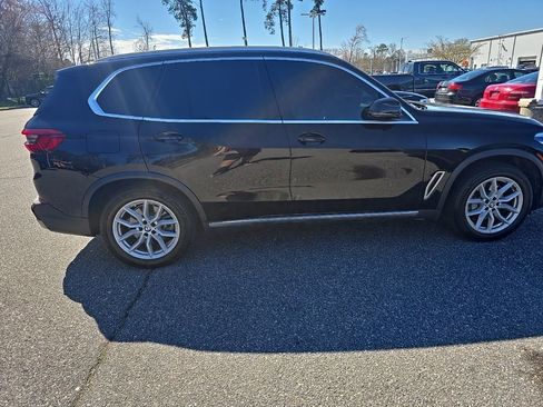 Used 2019 BMW X5 xDrive40i w/ Convenience Package image 5