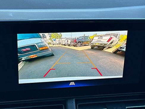 Used 2025 Chevrolet Trax ACTIV w/ Driver Confidence Package FWD image 19