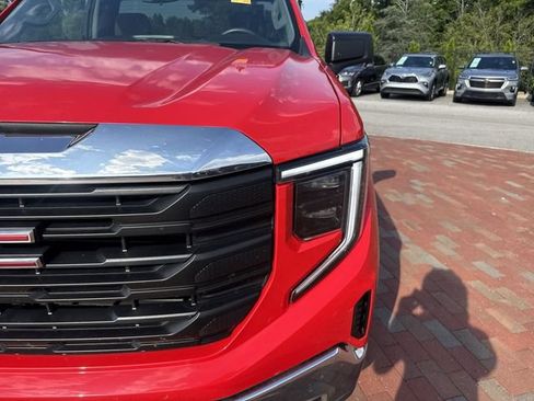 Used 2025 GMC Sierra 1500 Pro w/ Convenience Package RWD image 23
