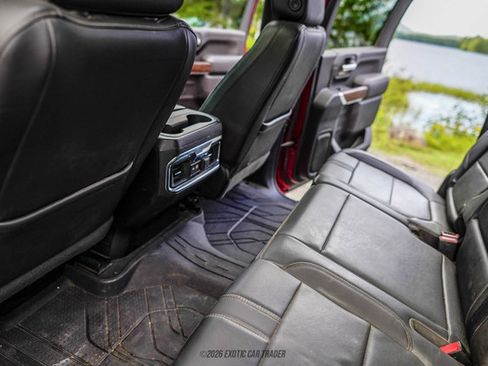 Used 2022 Chevrolet Silverado 3500 High Country AWD/4WD image 32