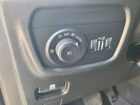 Used 2022 Jeep Grand Cherokee Trailhawk w/ ADV Protech Group II AWD/4WD image 17