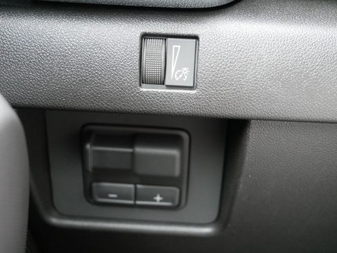 New 2026 GMC Canyon Elevation w/ Convenience Package image 21