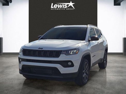 New 2026 Jeep Compass Latitude AWD/4WD image 1