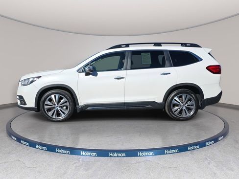 Used 2019 Subaru Ascent Touring w/ Popular Package #2 AWD/4WD image 4