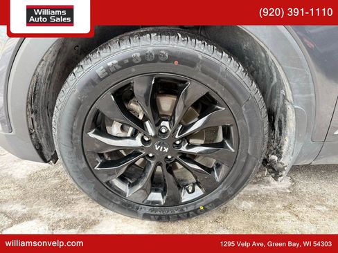 Used 2019 Kia Sorento S image 29