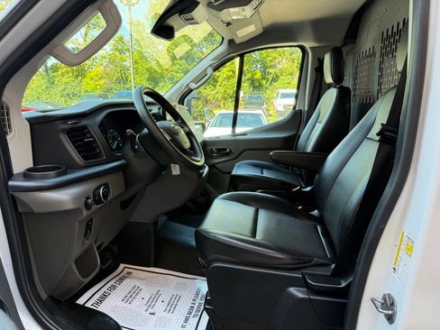 Used 2022 Ford Transit 250 Low Roof w/ Load Area Protection Package RWD image 9