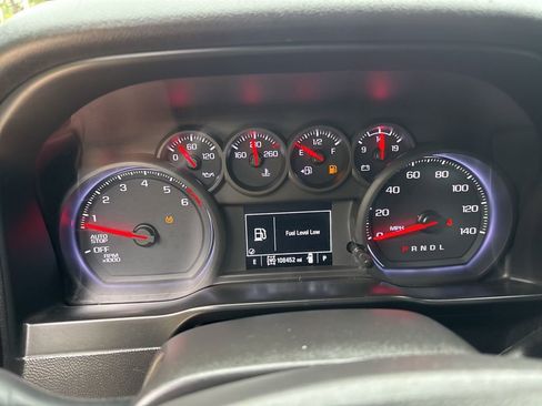 Used 2020 Chevrolet Silverado 1500 Custom w/ Custom Value Package image 33