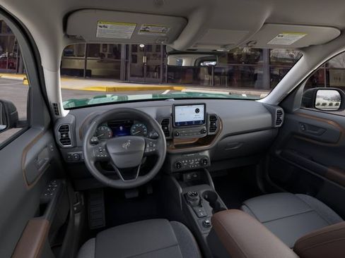 New 2024 Ford Bronco Sport Outer Banks AWD/4WD image 9
