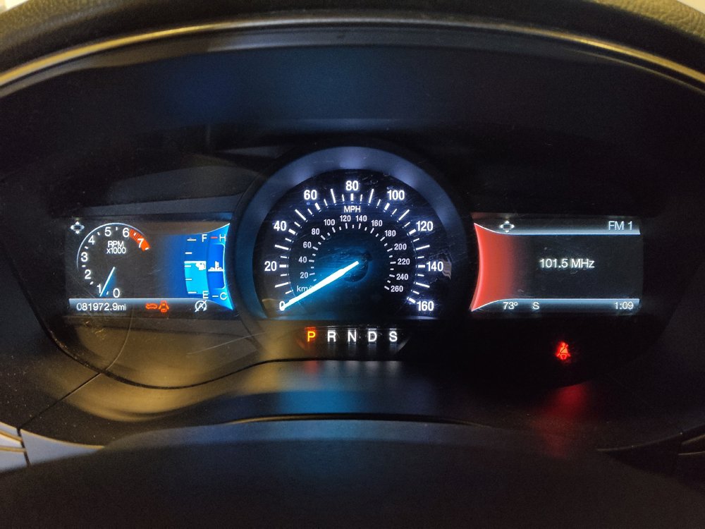 Used 2018 Ford Fusion SE w/ Fusion SE Technology Package FWD image 23