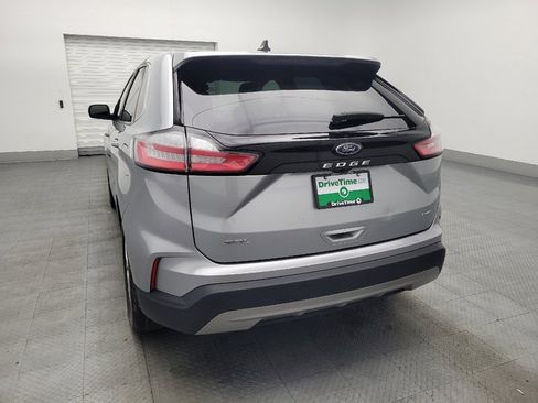Used 2024 Ford Edge SEL image 6