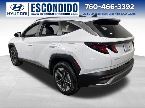 New 2026 Hyundai Tucson SEL image 3