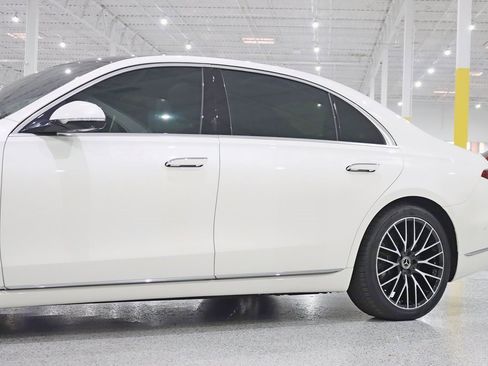 Used 2021 Mercedes-Benz S 580 S 580 image 3