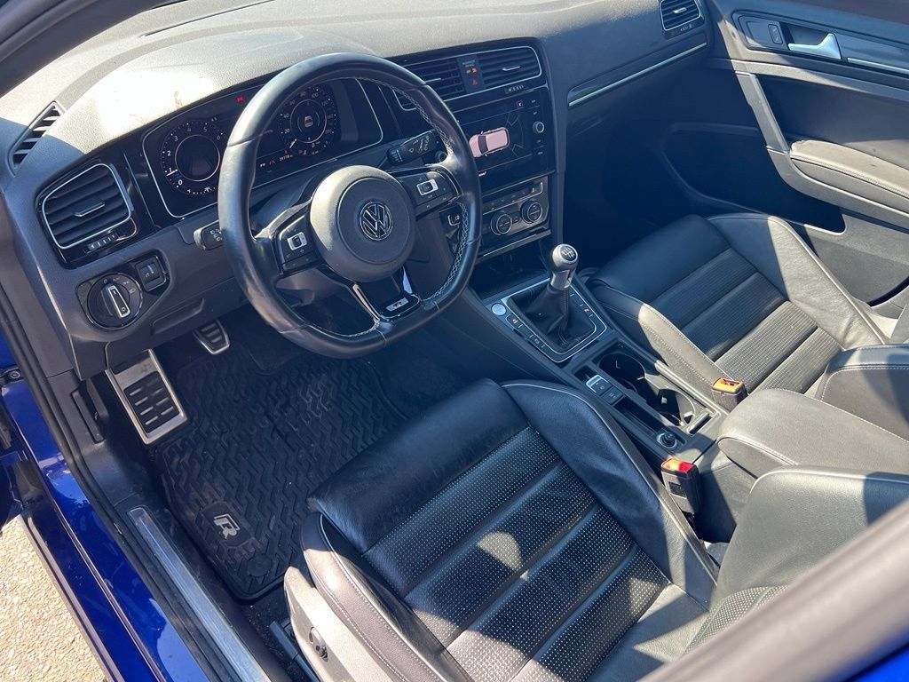 Used 2019 Volkswagen Golf R 4-Door AWD/4WD image 13