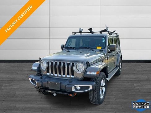 Used 2018 Jeep Wrangler Unlimited Sahara AWD/4WD image 5