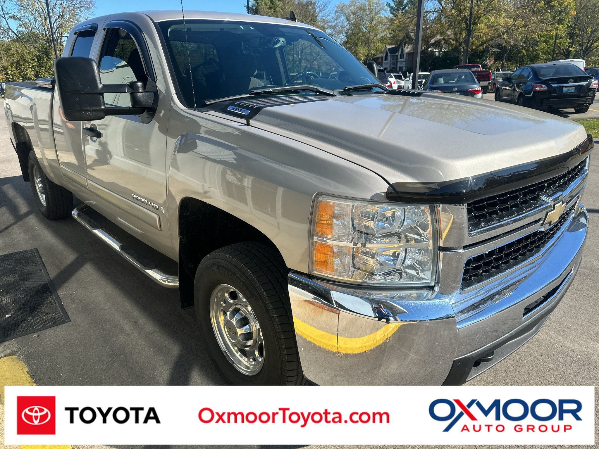 Used 2008 Chevrolet Silverado 2500 LT w/ Snow Plow Prep Package AWD/4WD image 1