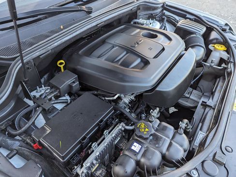 Used 2019 Jeep Grand Cherokee Limited image 44