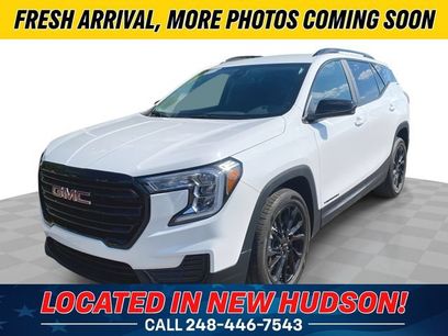 Used 2024 GMC Terrain SLE w/ Driver Convenience Package