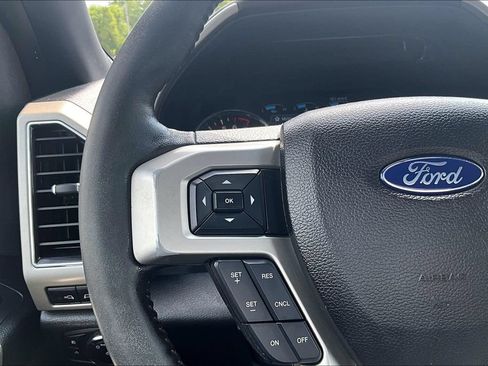 Used 2017 Ford F150 Lariat AWD/4WD image 16