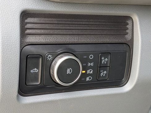 Used 2024 Ford F250 XLT image 14