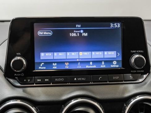 Used 2024 Nissan Sentra S image 31