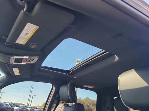 Used 2024 RAM 2500 Limited image 20