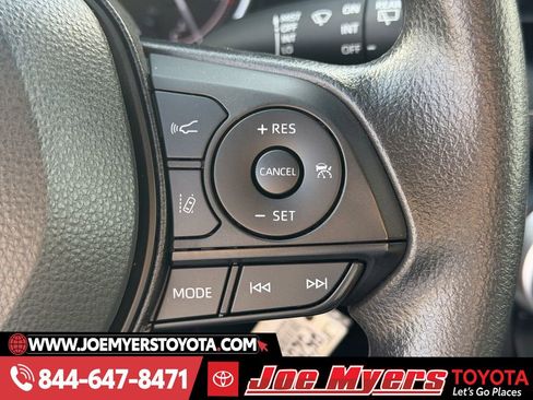 Used 2025 Toyota RAV4 LE image 22