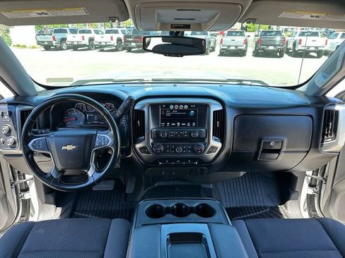 Used 2018 Chevrolet Silverado 1500 LT w/ All Star Edition AWD/4WD image 11