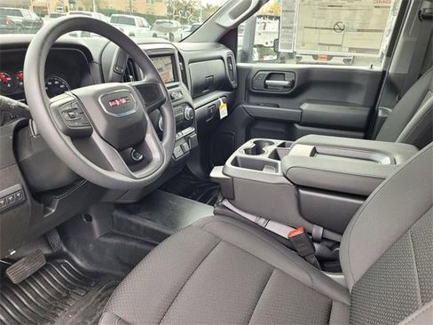 New 2026 GMC Sierra 2500 Pro image 11