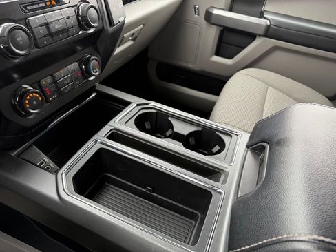 Used 2018 Ford F150 XLT w/ Equipment Group 302A Luxury image 15