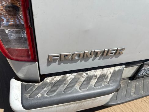 Used 2017 Nissan Frontier S RWD image 12