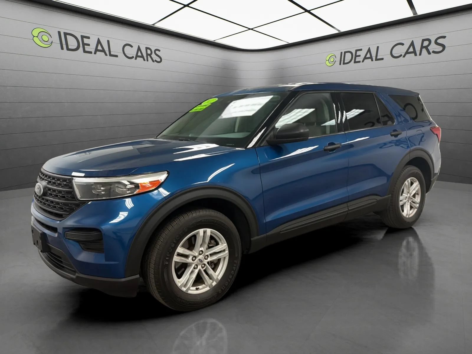 Used 2022 Ford Explorer 4WD image 1
