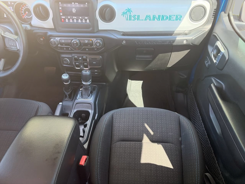 Used 2021 Jeep Wrangler Unlimited Sport AWD/4WD image 11