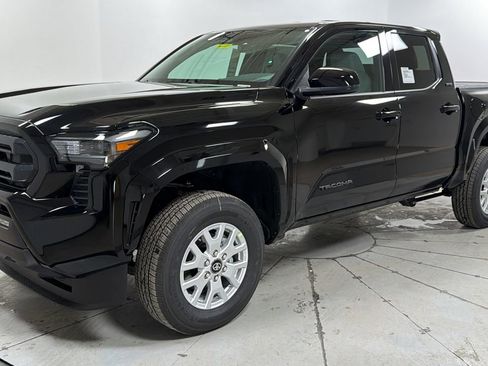 New 2026 Toyota Tacoma SR5 image 1