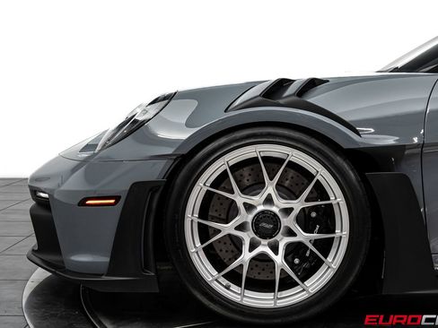 Used 2023 Porsche 911 GT3 RS RWD image 13