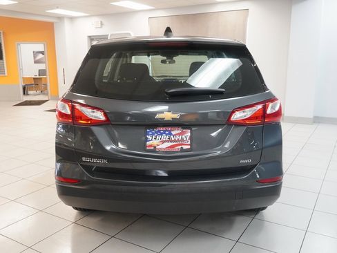 Used 2020 Chevrolet Equinox LS image 8