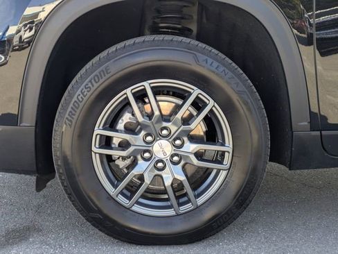 Certified 2025 GMC Acadia Elevation image 8