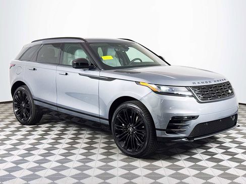 New 2026 Land Rover Range Rover Velar Dynamic SE image 2