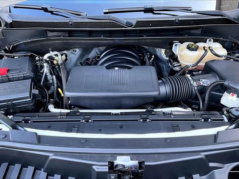 Used 2022 GMC Yukon XL Denali w/ Denali Premium Package RWD image 32