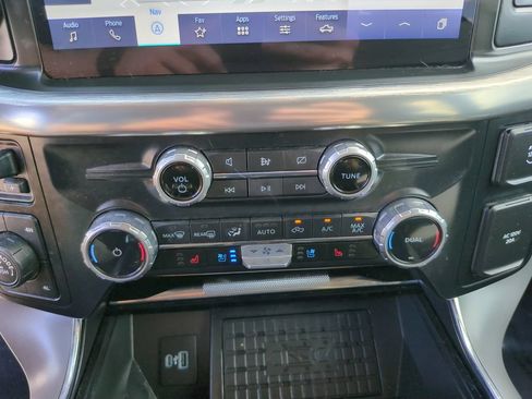 Used 2023 Ford F150 Lariat w/ Trailer Tow Package AWD/4WD image 29
