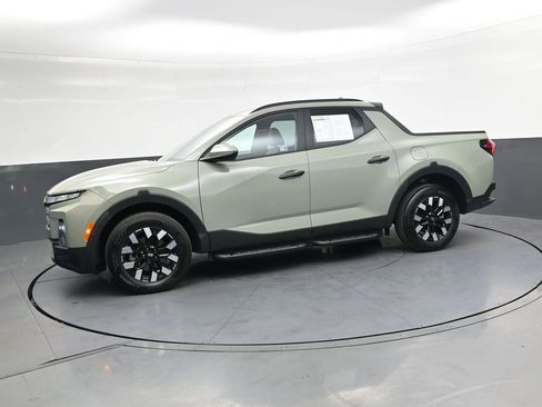 Used 2025 Hyundai Santa Cruz SEL FWD image 8