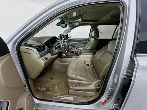 Used 2018 Chevrolet Tahoe LT image 22