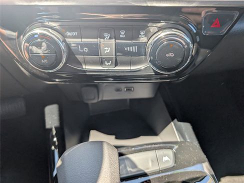 New 2026 Chevrolet Trax LT FWD image 20