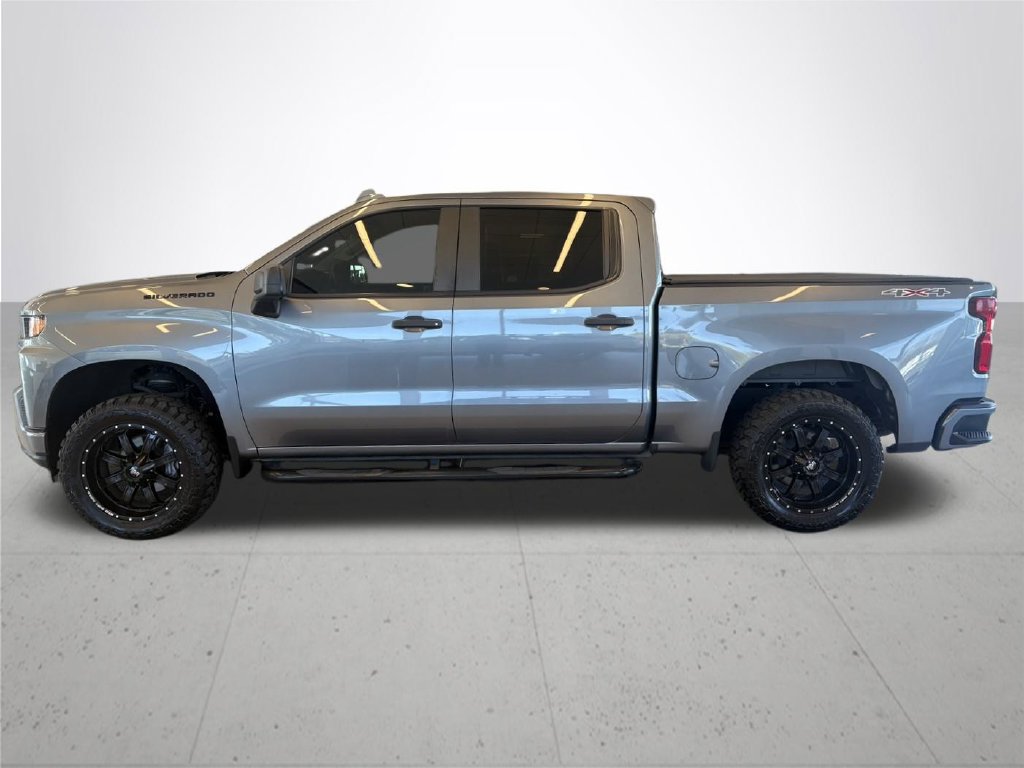 Used 2021 Chevrolet Silverado 1500 Custom w/ LPO, Dark Essentials Package AWD/4WD image 10