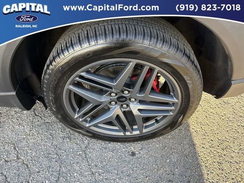 Certified 2025 Ford Explorer ST-Line w/ Premium Package image 13