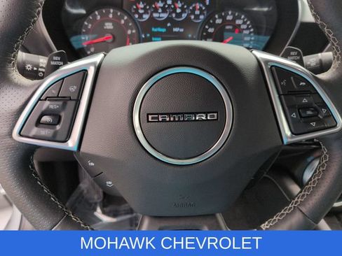 Certified 2017 Chevrolet Camaro SS RWD image 11